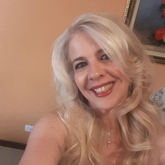 Dra Andréia Antonioli